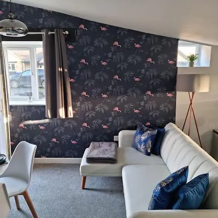 Flamingos Nest Oxford Countryside Apartment Oxford - Bicester Village - Blenheim Palace - Wifi- Free Parking Buitenkant foto