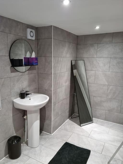 Appartement Flamingos Nest Countryside - Bicester Village - Blenheim Palace - Wifi- Free Parking *